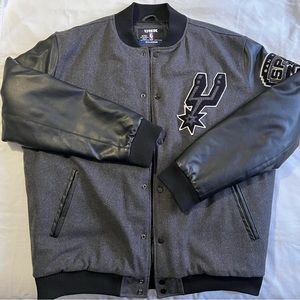 UNK NBA San Antonio Spurs varsity bomber jacket XXL